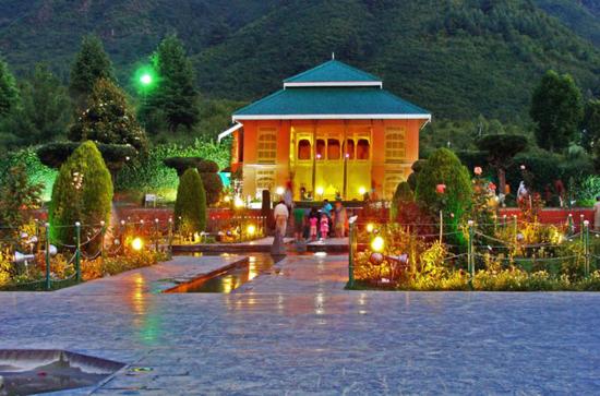Srinagar N Beyond